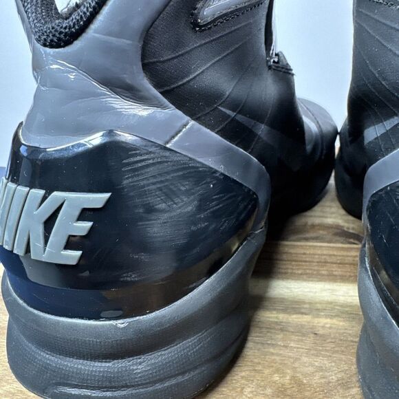 Size 13 - Nike Hyperdunk 2010 Black Dark Grey Men's - Picture 8 of 16